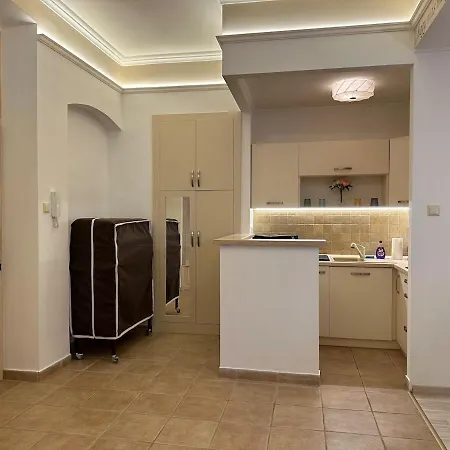 Apartment Kiraly *